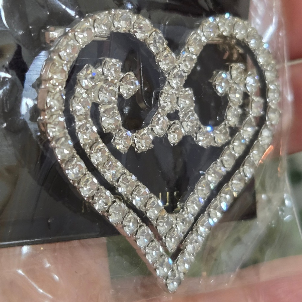 Vintage Rhinestone Heart Brooch Silver Tone Pin 80s style retro